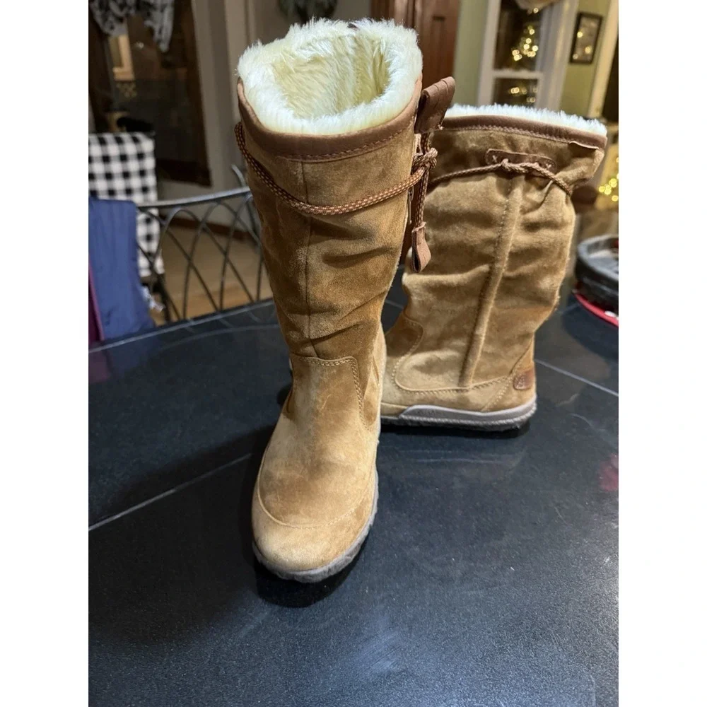 Cushe‎ Cascade Tan Suede Waterproof Winter Boots Womens 6 Faux Fur Boho Cabin
